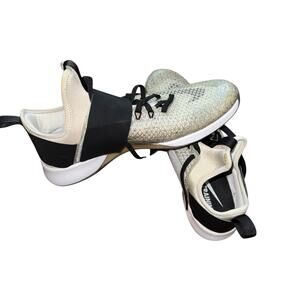 Nike Air Zoom Strong Grey Black Training Shoes 843975-100 Women's Size 8